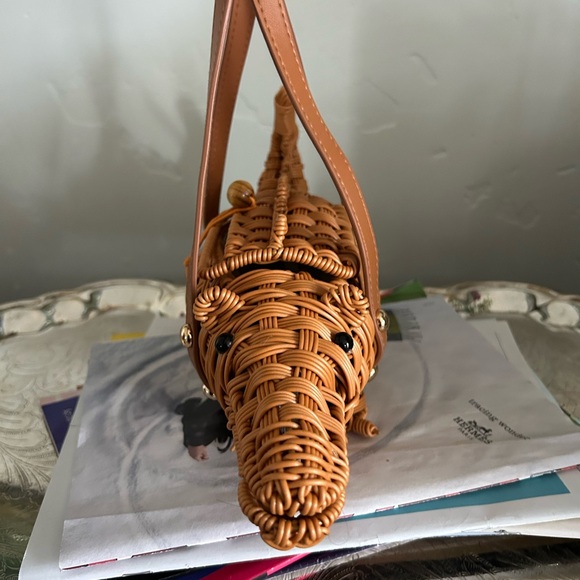 Tommy Bahama Tan Woven Alligator Mini Bag - Picture 3 of 9